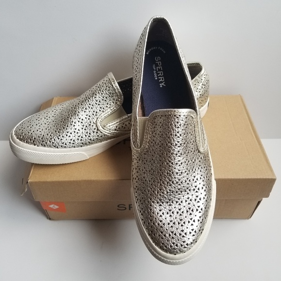 sperry seaside platinum